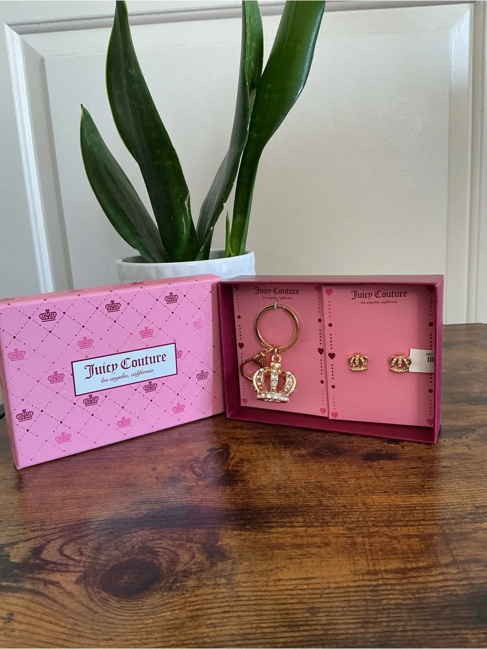 Juicy Couture Gold & Pink Crown Bag Charm with Matching Crown Stud Earrings